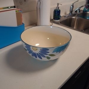 Large Ceramic bowl